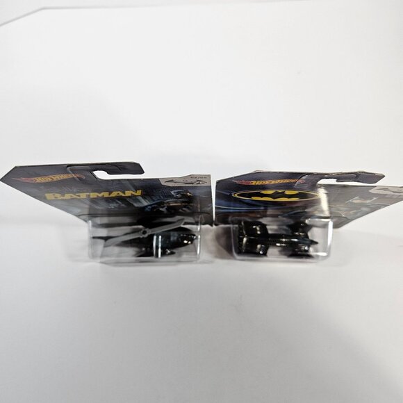 Hot Wheels 2014 Collectible 75 Years of Batman 5 Die-Cast Vehicles (Lot 11) - Picture 8 of 11